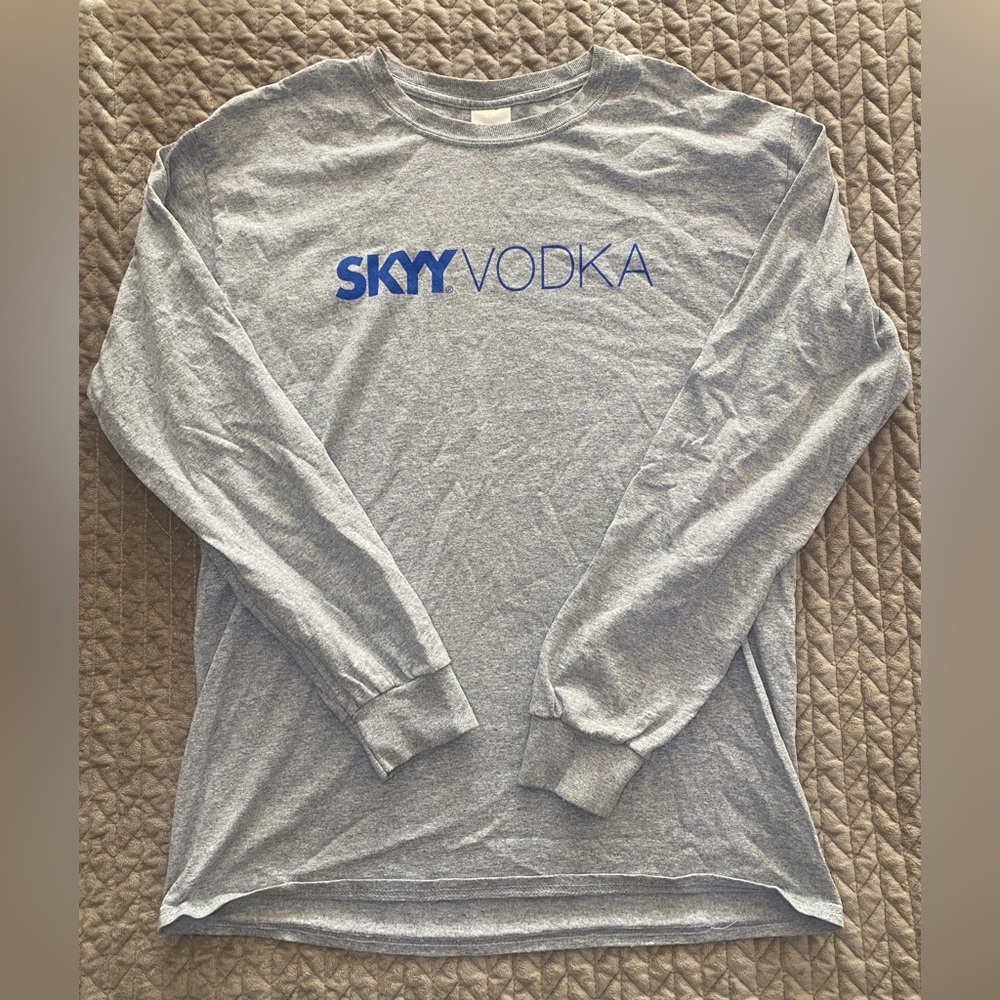 Men's Skyy Vodka Long Sleeved Shirt Sz M